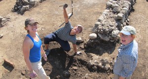 Excavating a Roman Mithraeum